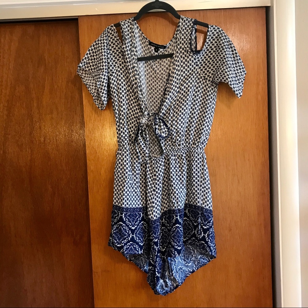 Printed Romper - Kendall & Kylie